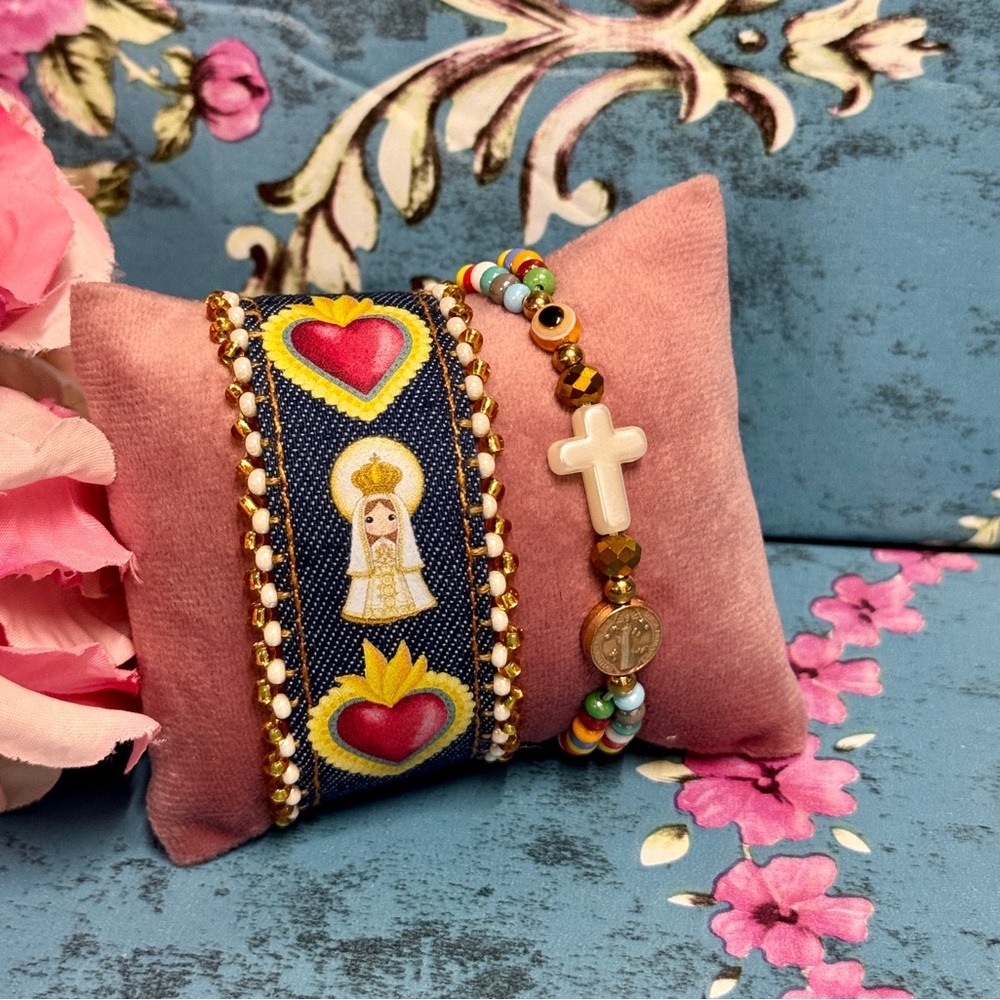 Virgen del Valle Cartoon Bracelet Set